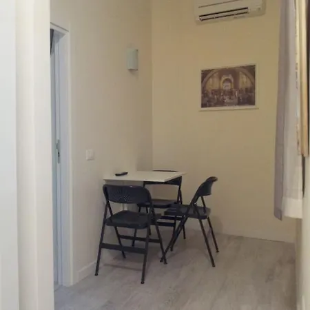 Hotel Navonapt Rome